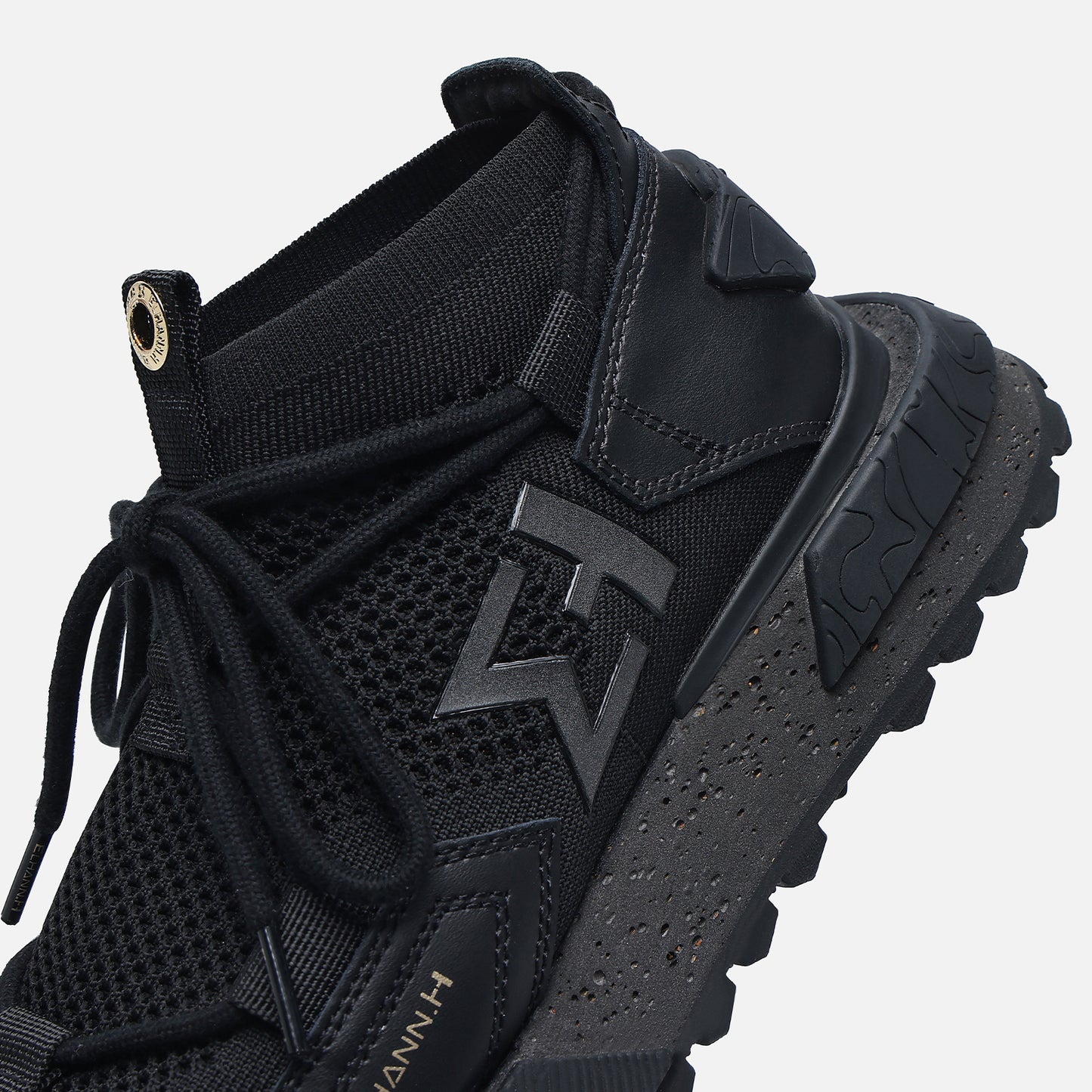 NSJ591_Black