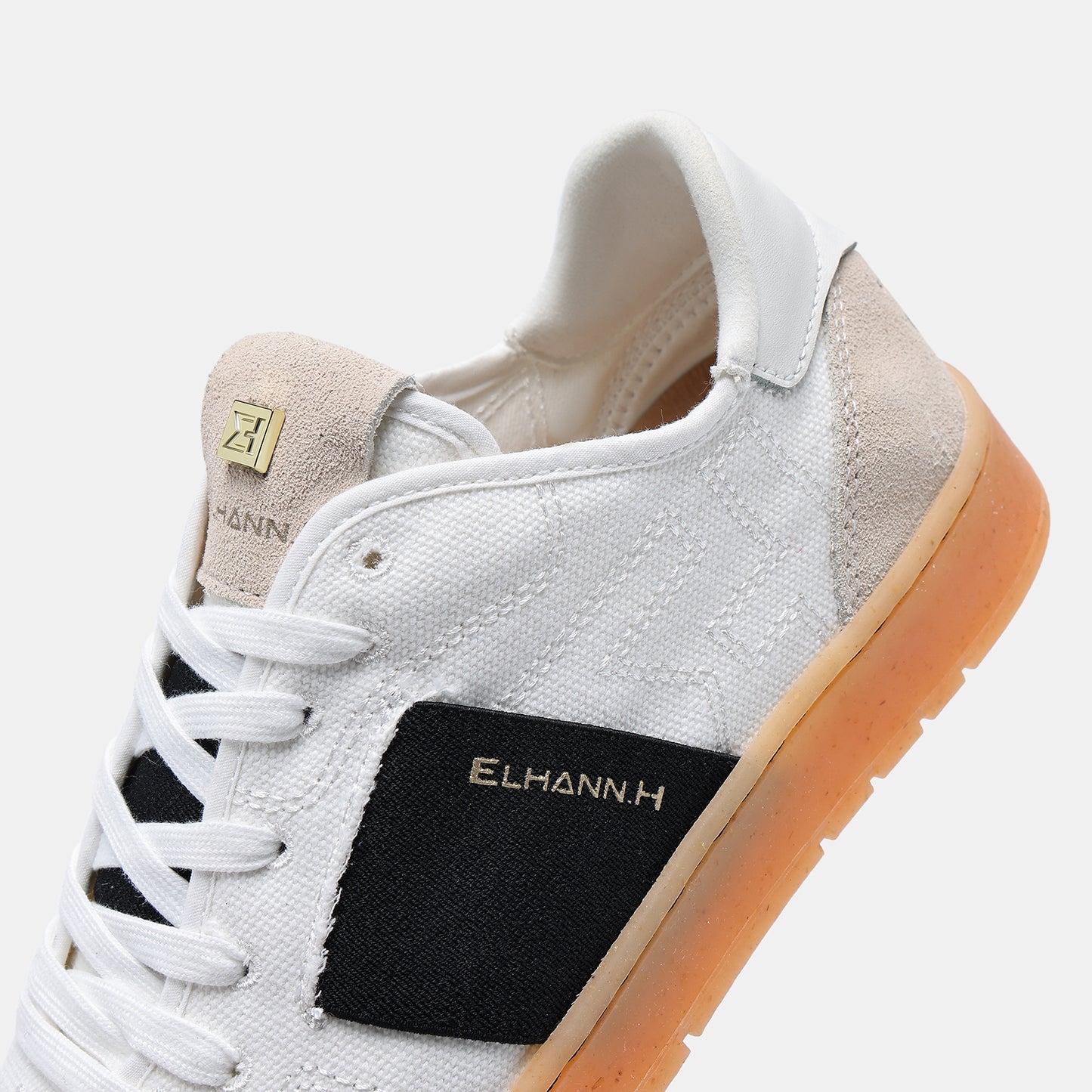 LSK938 Sneaker