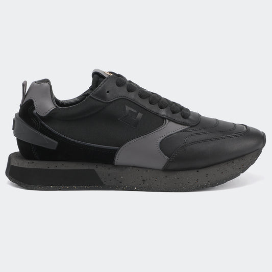 Sneaker di allenatore SJ610N