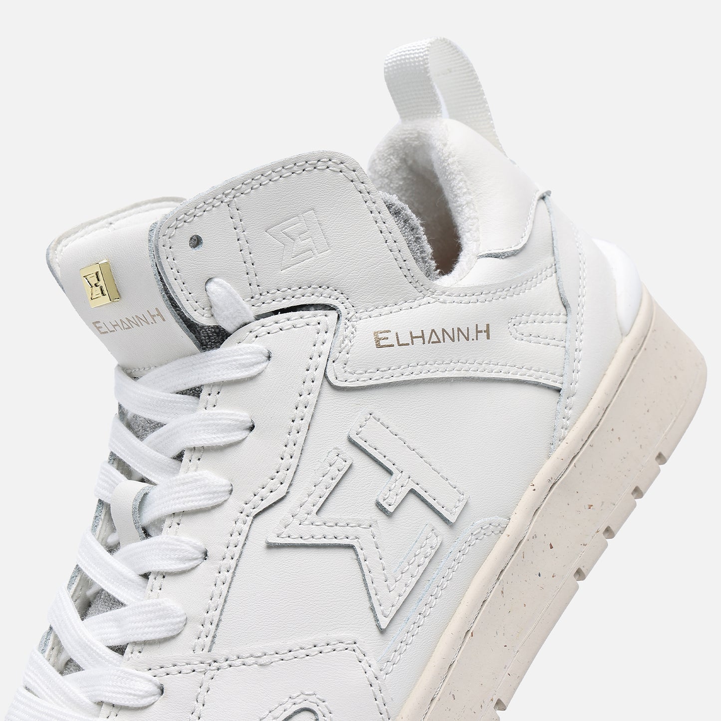 LS898 Sneaker