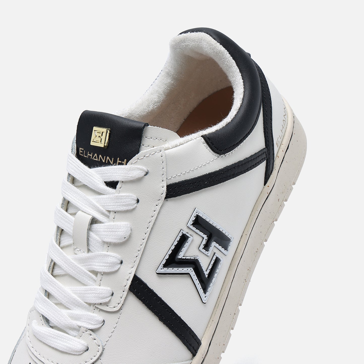 LS929 Sneaker