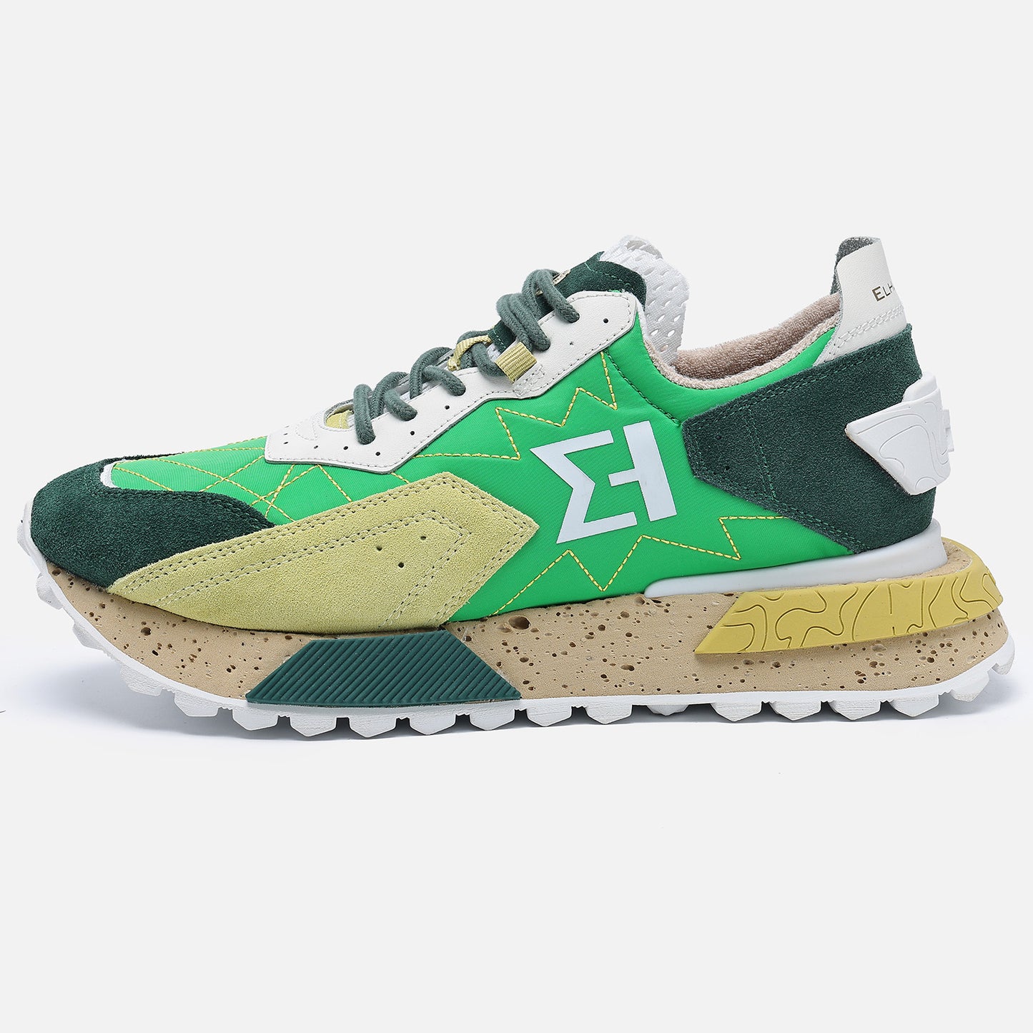 NSJ600 Sneaker