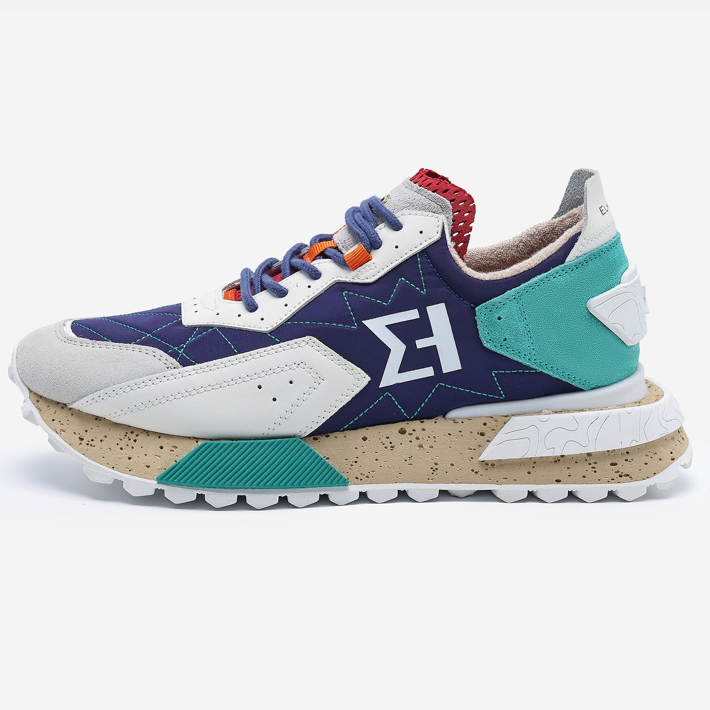 NSJ600 Sneaker