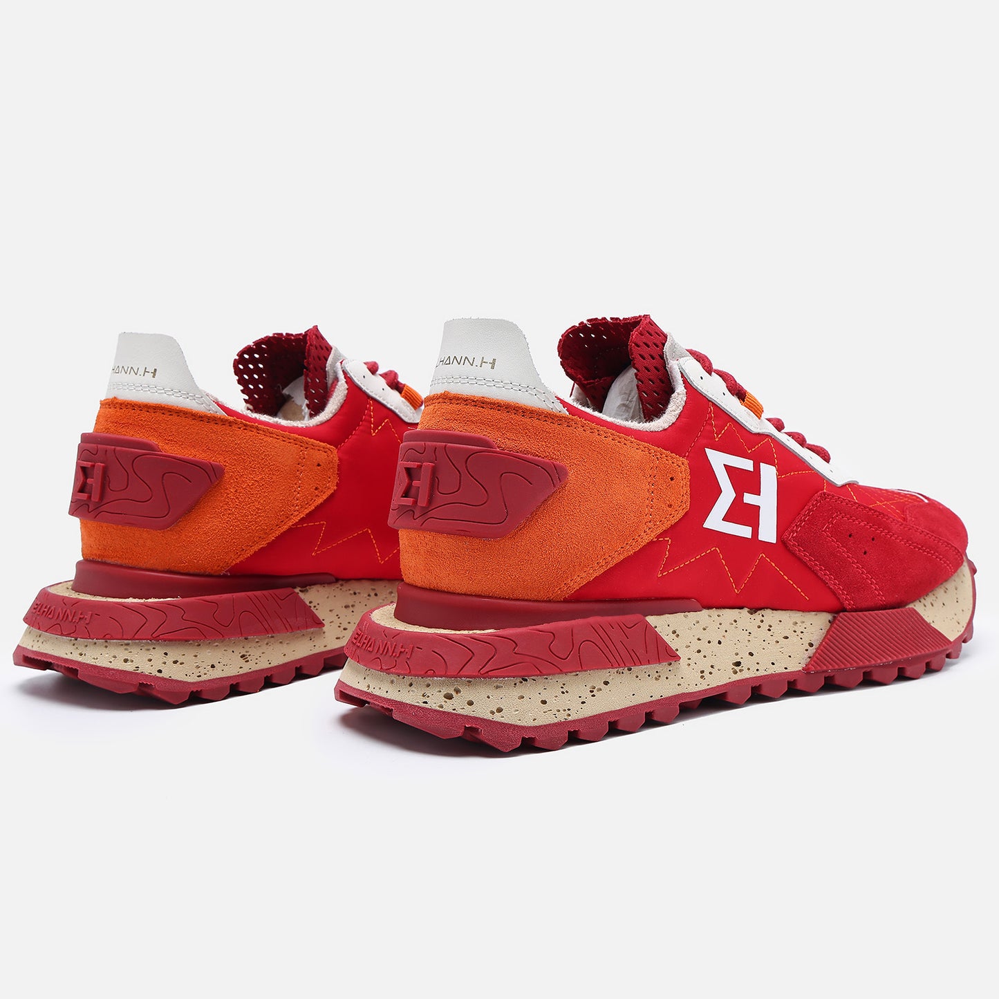 NSJ600 Sneaker