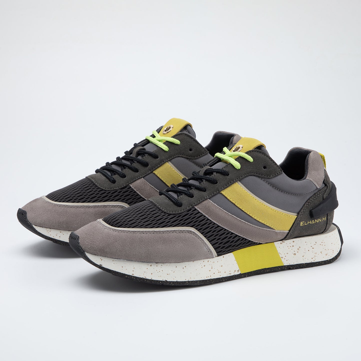 Sneaker di allenatore SJ601